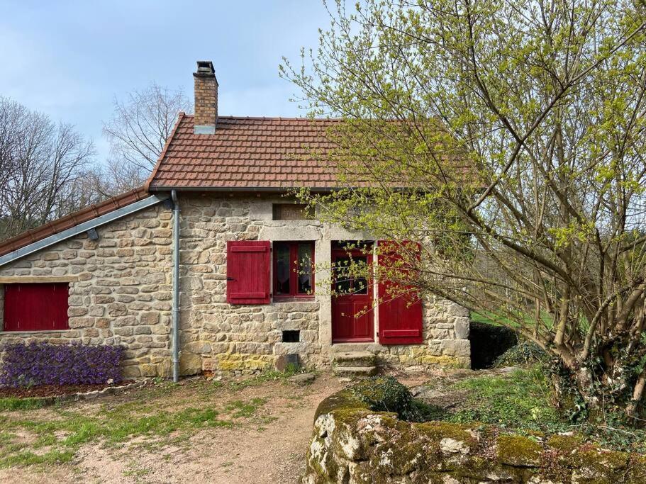 Maison Du Petit Poete Quarre-les-Tombes Luaran gambar
